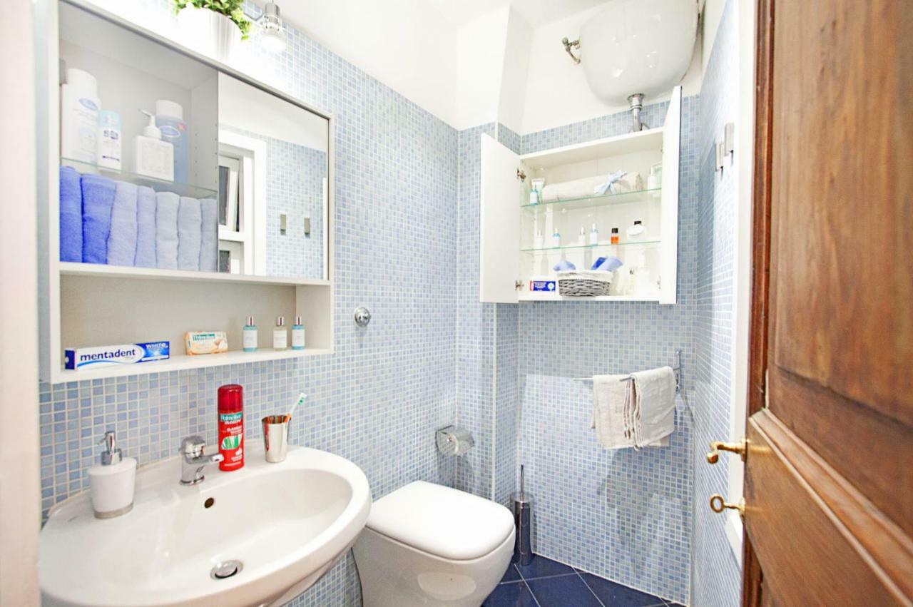 Arenula Luxury Apartment Рим Екстериор снимка