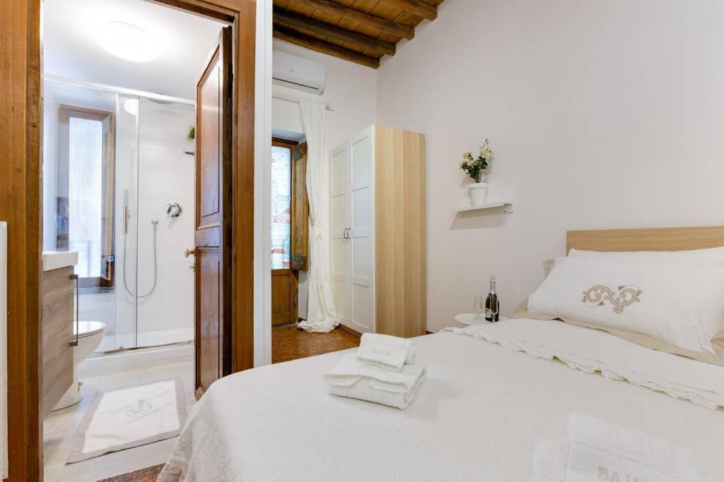 Arenula Luxury Apartment Рим Екстериор снимка