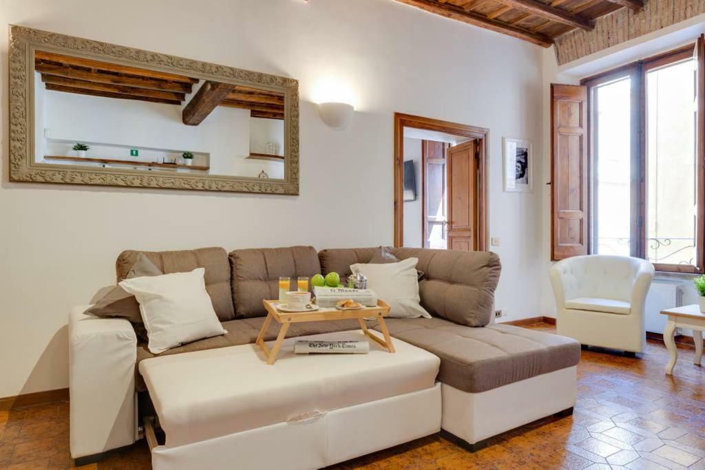 Arenula Luxury Apartment Рим Екстериор снимка