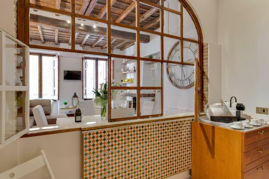 Arenula Luxury Apartment Рим Екстериор снимка
