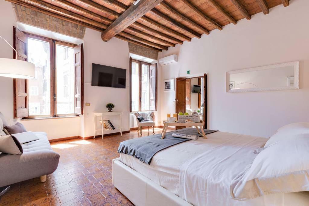 Arenula Luxury Apartment Рим Екстериор снимка