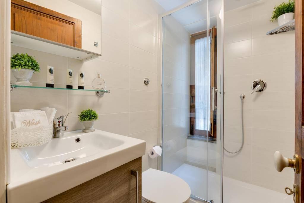 Arenula Luxury Apartment Рим Екстериор снимка